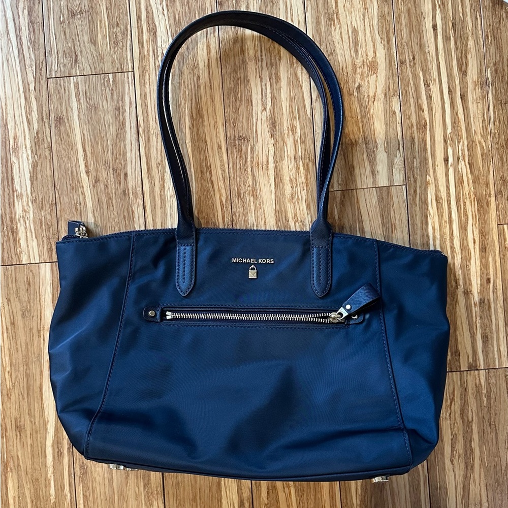 Michael Kors nylon Kelsey tote, medium size, Admiral navy